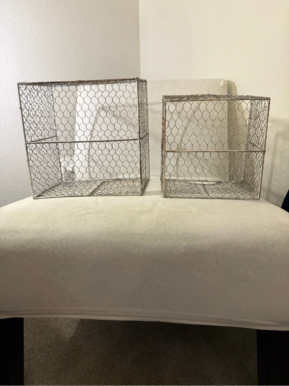 Set of 2 Rustic Chicken Wire Metal Storage Baskets Farmhouse Decor